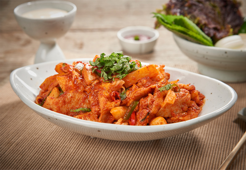 비와별 춘천닭갈비 캠핑밀키트 2인분 (닭고기+양념+야채+떡) 택배